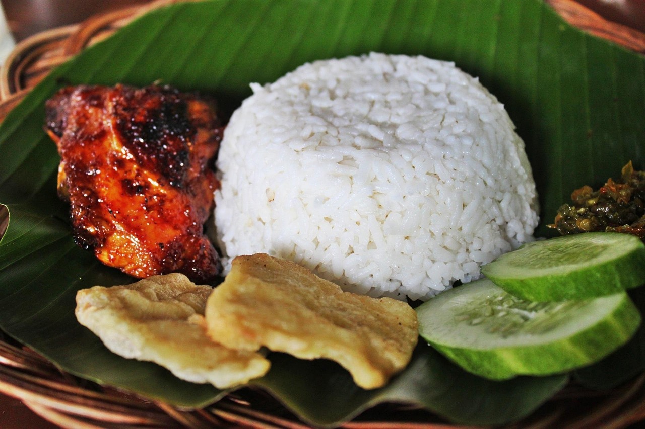Memanfaatkan daun pisang