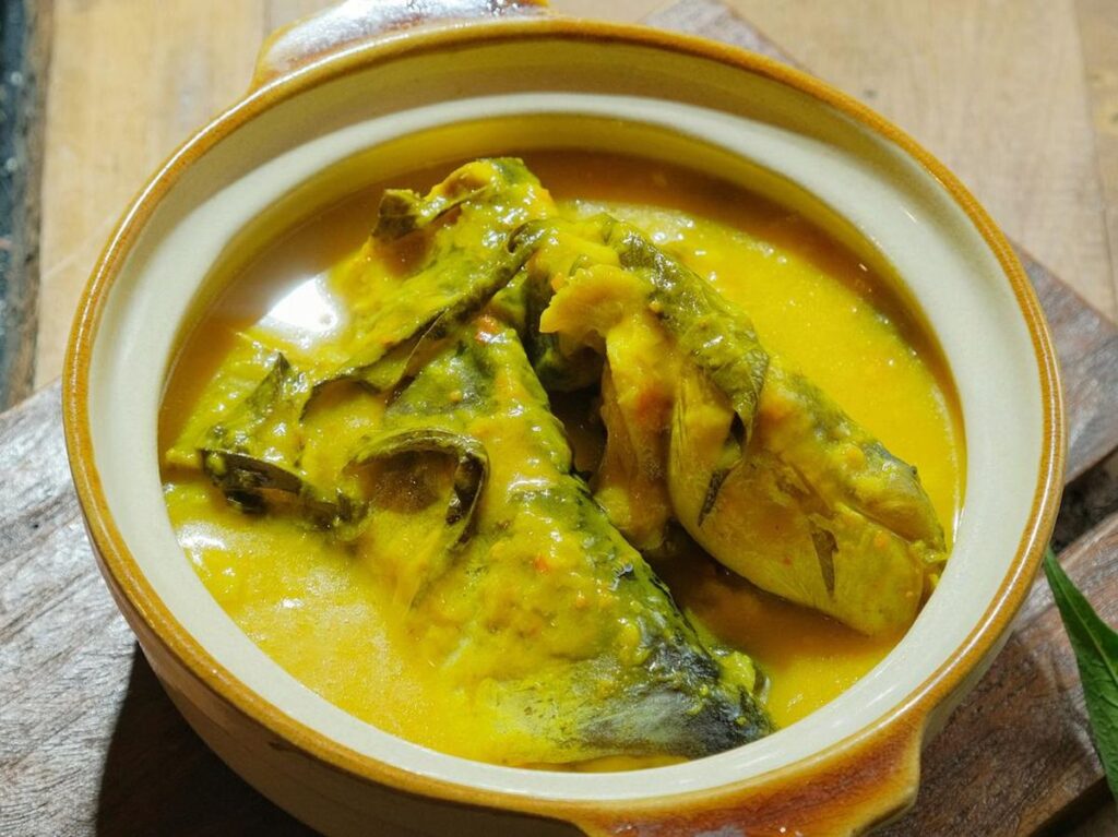 Menjelajahi Kenikmatan Kuliner Melayu: Lezatnya Gulai Lemak Ikan Patin