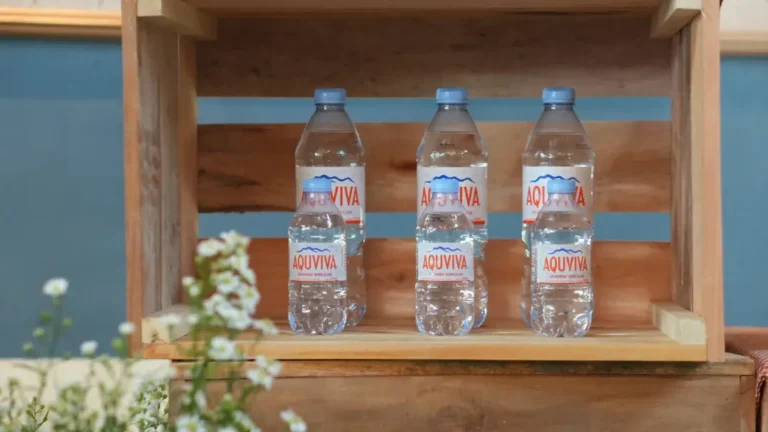 air mineral alami