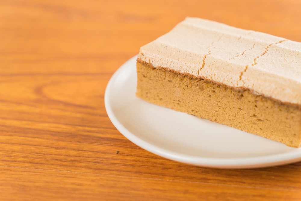 Castella Cake: Kelezatan Kue Jepang yang Lembut serta Manis