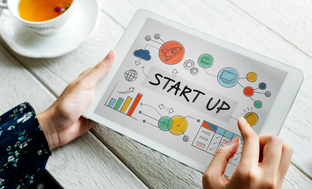 membangun startup
