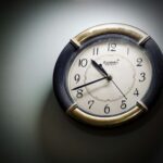 tips mengganti baterai jam dinding